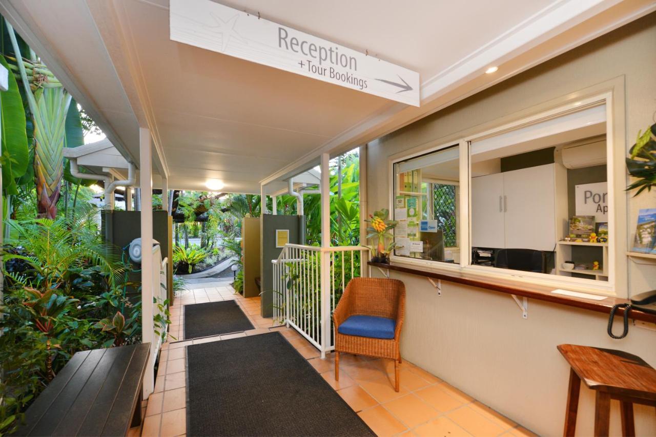 Port Douglas Apartments - Adults Only Oasis Екстер'єр фото